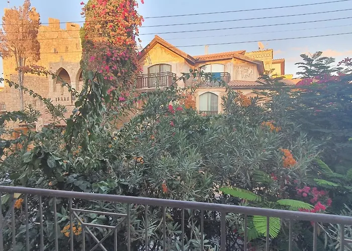 Ancient - Cozy Place Next To The Sea, Marina, Historical Sites, Buses, Mall, And Market Appartement *