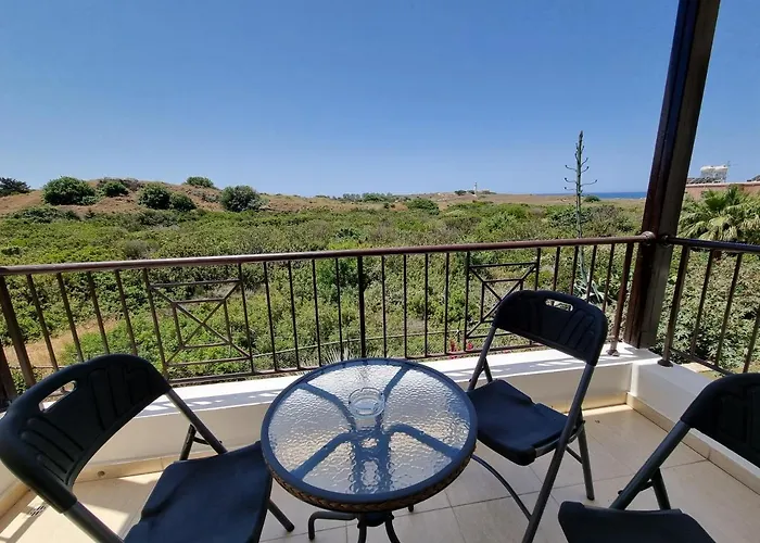 Ancient - Cozy Place Next To The Sea, Marina, Historical Sites, Buses, Mall, And Market * パ フォス