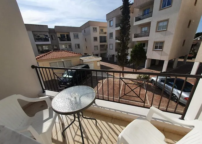 Ancient - Cozy Place Next To The Sea, Marina, Historical Sites, Buses, Mall, And Market Appartement Paphos