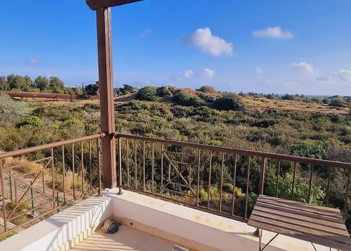 Appartement Ancient - Cozy Place Next To The Sea, Marina, Historical Sites, Buses, Mall, And Market *