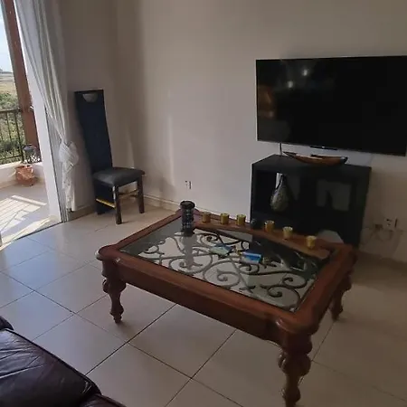 Ancient - Cozy Place Next To The Sea, Marina, Historical Sites, Buses, Mall, And Market * Paphos