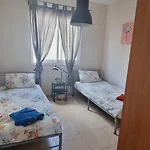 Ancient - Cozy Place Next To The Sea, Marina, Historical Sites, Buses, Mall, And Market דירה *